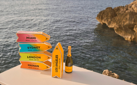 Veuve Clicquot Arrow "Follow Your Sun" Edition